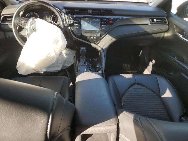 4T1B11HKXKU282592 - 2019 TOYOTA CAMRY L GRAY photo 8