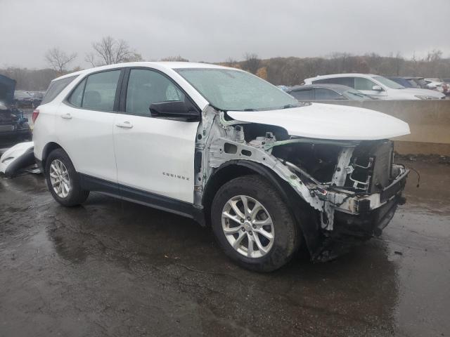 2GNAXREVXJ6198272 - 2018 CHEVROLET EQUINOX LS WHITE photo 4