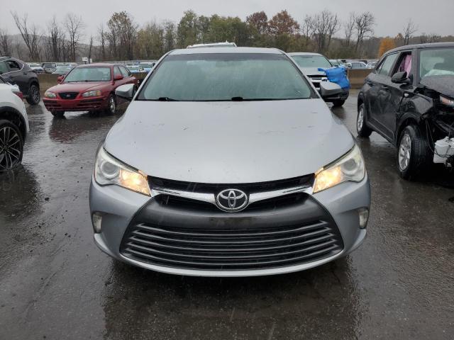 4T1BF1FK2HU676214 - 2017 TOYOTA CAMRY LE SILVER photo 5