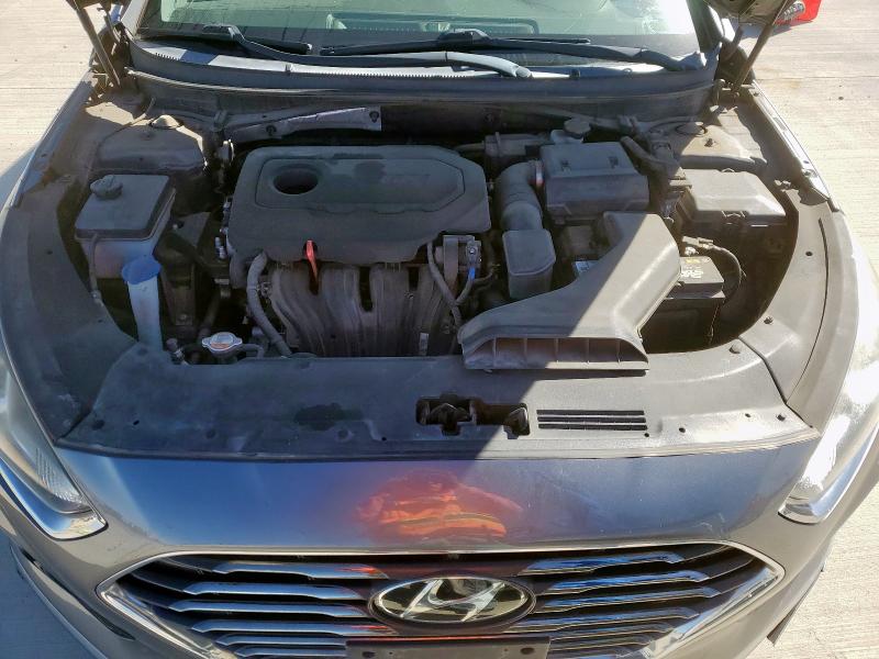 5NPE24AF9KH730831 - 2019 HYUNDAI SONATA SE فضي صورة 11