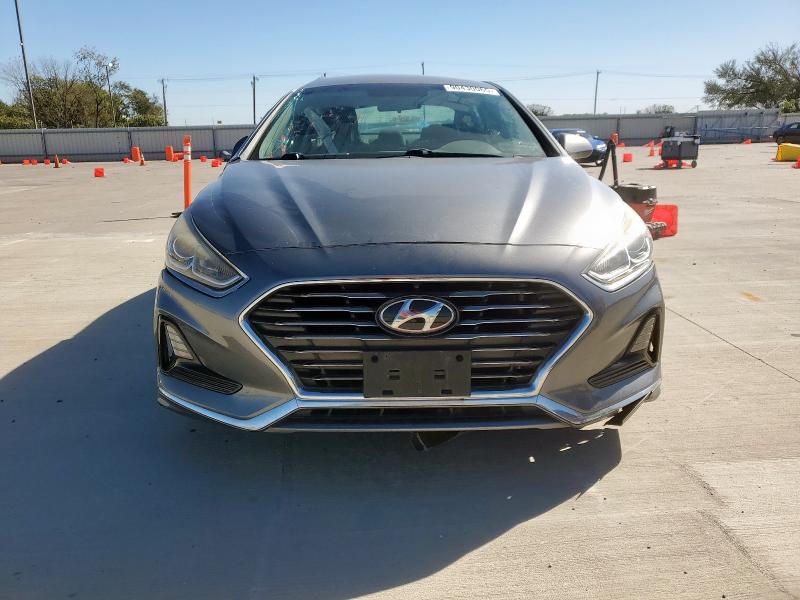 5NPE24AF9KH730831 - 2019 HYUNDAI SONATA SE فضي صورة 5