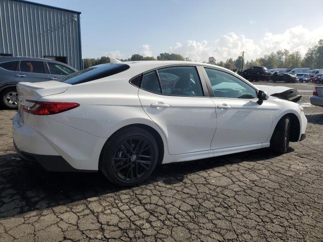 4T1DAACK0SU119885 - 2025 TOYOTA CAMRY XSE WHITE photo 3