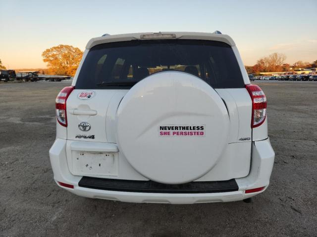 JTMBF4DV4BD040033 - 2011 TOYOTA RAV4 白色 照片 6