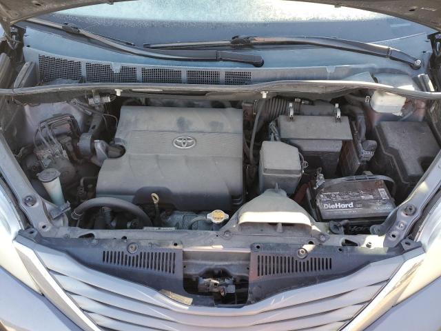 5TDYK3DCXDS365887 - 2013 TOYOTA SIENNA XLE Grau Foto 12