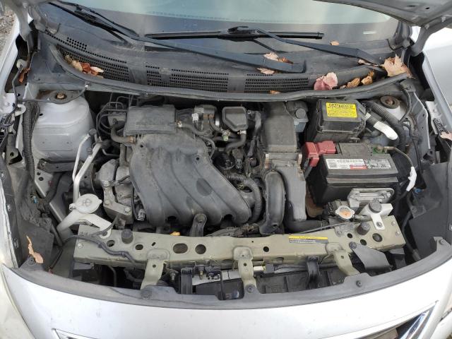 3N1CN7AP3CL896470 - 2012 NISSAN VERSA S 银色 照片 11