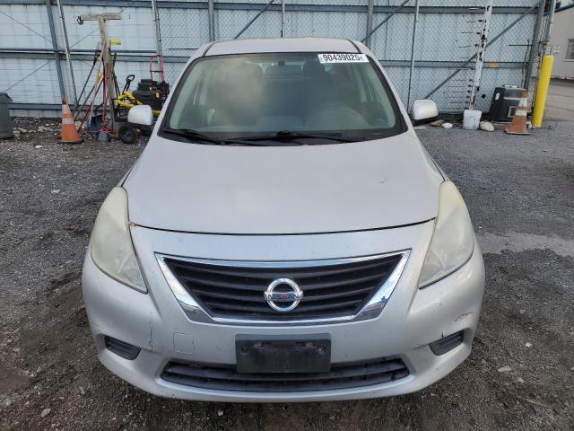 3N1CN7AP3CL896470 - 2012 NISSAN VERSA S 银色 照片 5