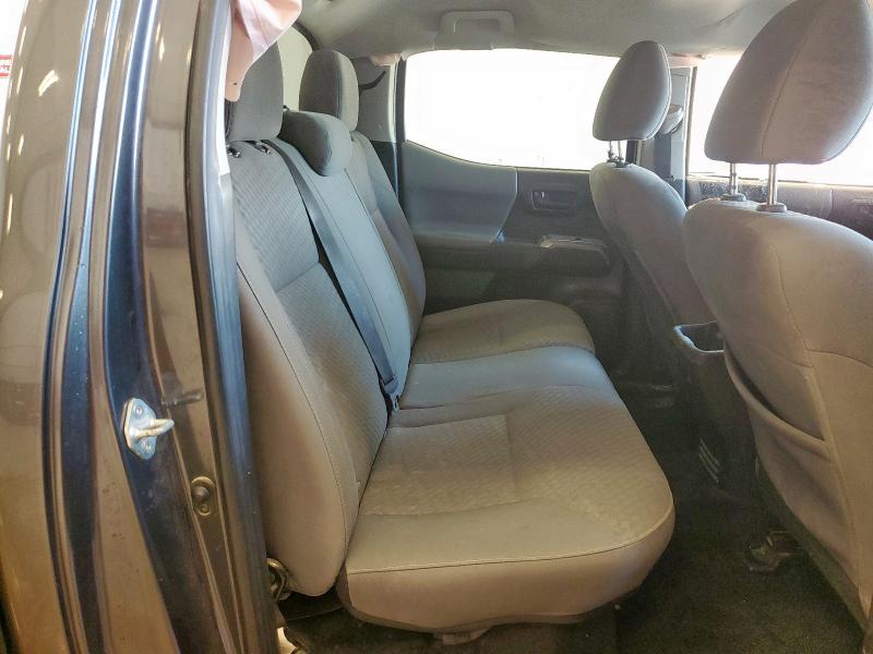 3TMBZ5DN1MM031018 - 2021 TOYOTA TACOMA DOUBLE CAB Grau Foto 10
