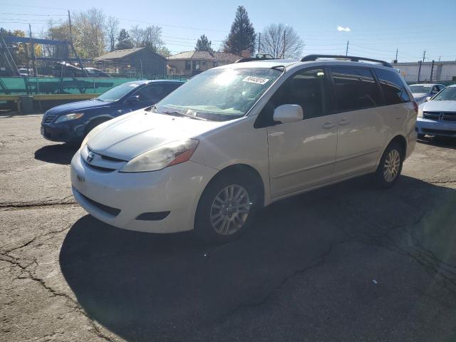 2008 TOYOTA SIENNA XLE, 
