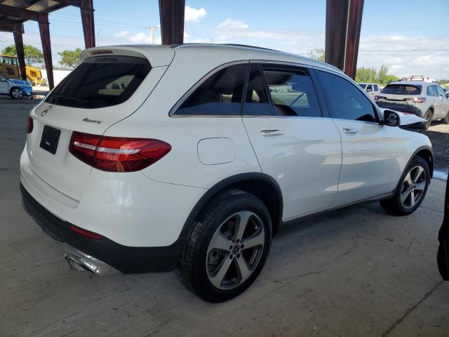 WDC0G4KB4JV099695 - 2018 MERCEDES-BENZ GLC 300 4MATIC WHITE photo 3