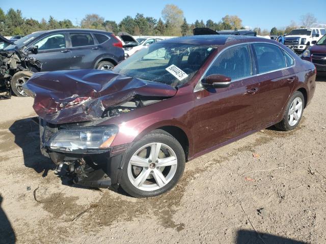 2013 VOLKSWAGEN PASSAT SE, 