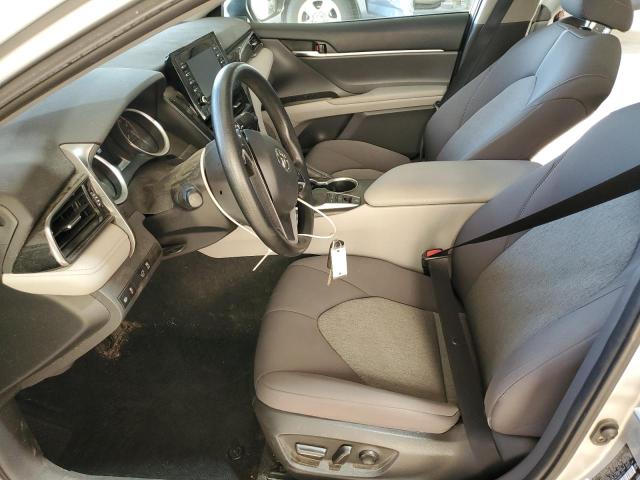 4T1C11BK3NU057724 - 2022 TOYOTA CAMRY LE SILVER photo 7