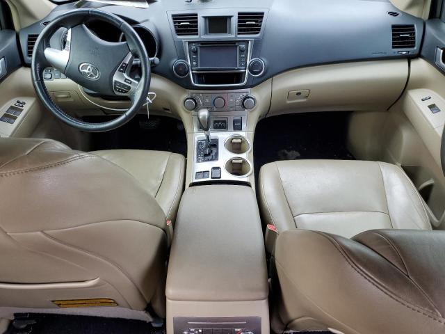 5TDZK3EH2DS111685 - 2013 TOYOTA HIGHLANDER BASE Beyaz fotoğraf 8