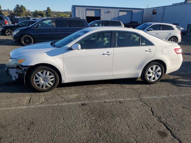 2011 TOYOTA CAMRY BASE, 