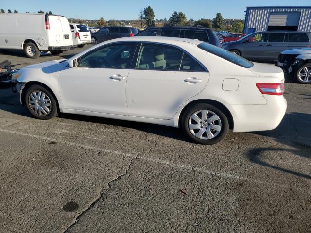 4T4BF3EK2BR191890 - 2011 TOYOTA CAMRY BASE WHITE photo 2