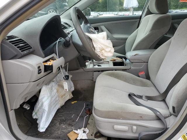 4T1BF3EK2AU071046 - 2010 TOYOTA CAMRY BASE SILVER photo 7