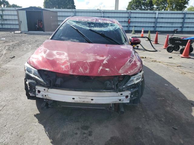 4T1C11AK6LU361595 - 2020 TOYOTA CAMRY LE BURGUNDY photo 5