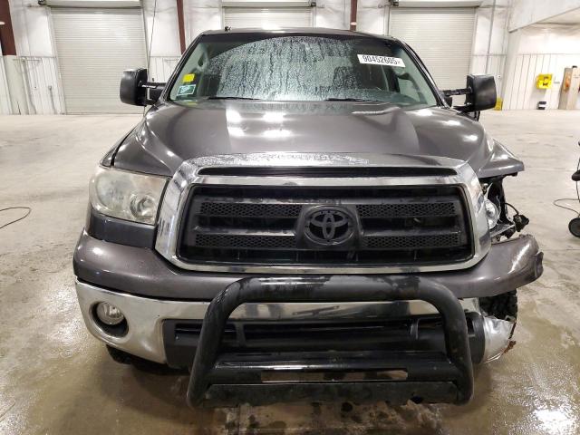 5TFUW5F14CX248762 - 2012 TOYOTA TUNDRA DOUBLE CAB SR5 GRAY photo 5