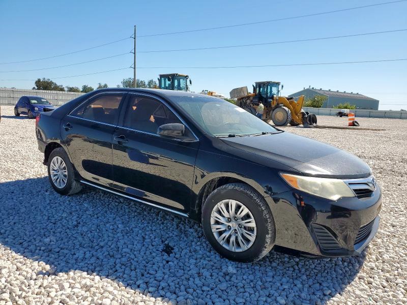 4T4BF1FK8CR168229 - 2012 TOYOTA CAMRY BASE BLACK photo 4