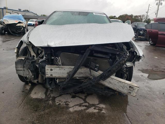 1N4AA6AV1KC361209 - 2019 NISSAN MAXIMA S Silber Foto 5