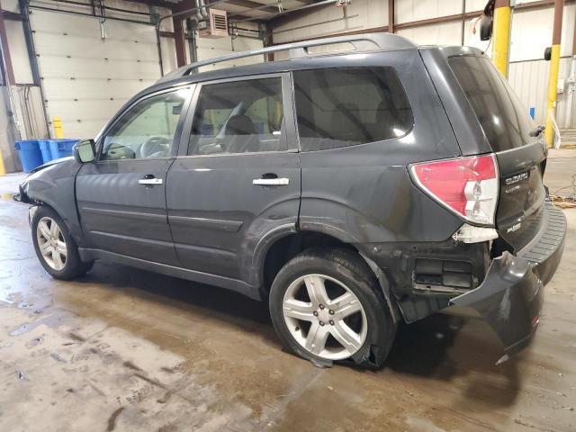 JF2SH6CC9AH706818 - 2010 SUBARU FORESTER 2.5X PREMIUM BLACK photo 2