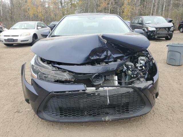 5YFBPMBE7MP175054 - 2021 TOYOTA COROLLA LE BLUE photo 5