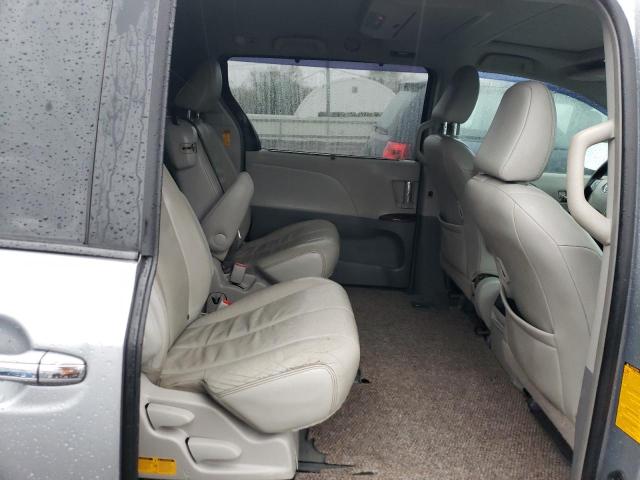 5TDYK3DC7ES463003 - 2014 TOYOTA SIENNA XLE SILVER photo 11