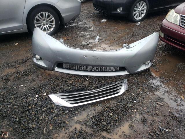 5TDYK3DC7ES463003 - 2014 TOYOTA SIENNA XLE SILVER photo 13