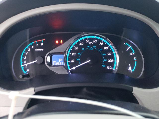 5TDYK3DC7ES463003 - 2014 TOYOTA SIENNA XLE SILVER photo 9