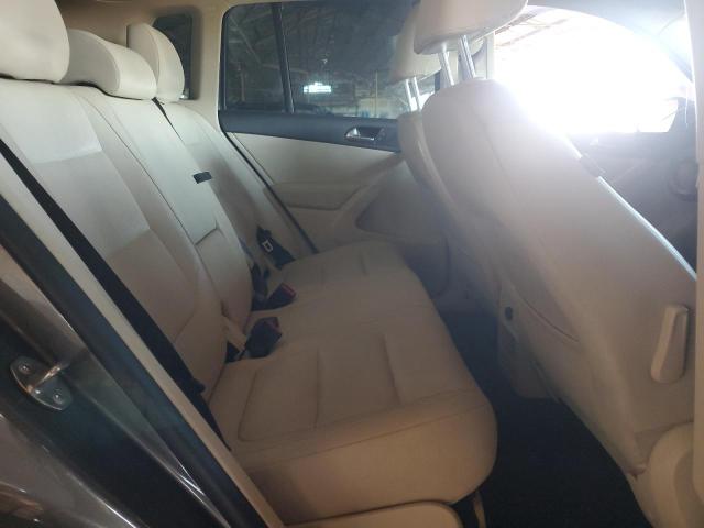 WVGAV7AX4DW536457 - 2013 VOLKSWAGEN TIGUAN S GRAY photo 10