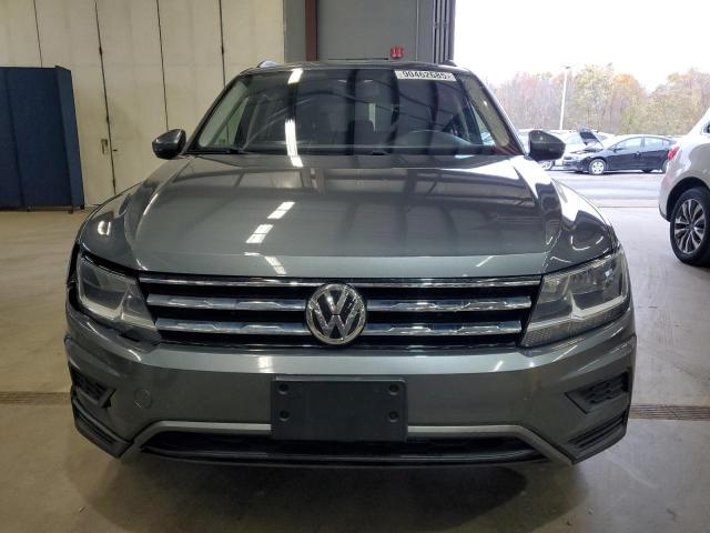 3VV2B7AX9LM091716 - 2020 VOLKSWAGEN TIGUAN SE 灰色 照片 5