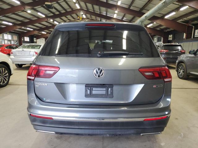 3VV2B7AX9LM091716 - 2020 VOLKSWAGEN TIGUAN SE 灰色 照片 6
