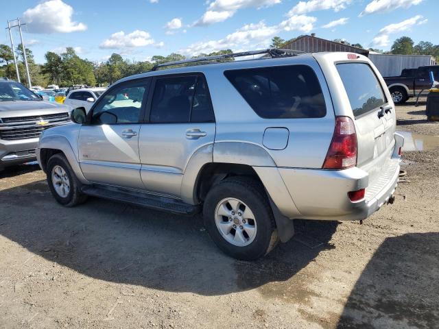 JTEZU14R130010160 - 2003 TOYOTA 4RUNNER SR5 SILVER photo 2