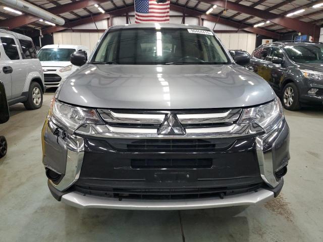 JA4AD2A37JZ017205 - 2018 MITSUBISHI OUTLANDER ES Argent photo 5