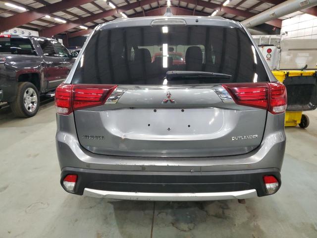 JA4AD2A37JZ017205 - 2018 MITSUBISHI OUTLANDER ES Argent photo 6