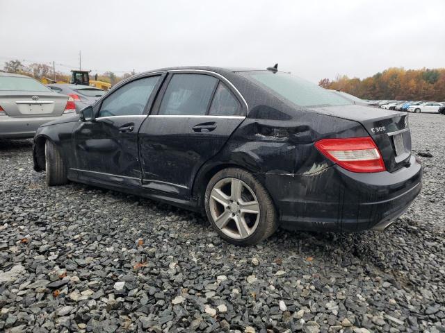 WDDGF8BB4BR173969 - 2011 MERCEDES-BENZ C 300 4MATIC BLACK photo 2