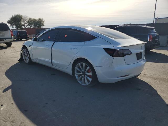 5YJ3E1EB5KF487411 - 2019 TESLA MODEL 3 Weiß Foto 2