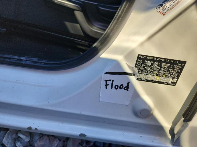 3HGGK5H52HM708556 - 2017 HONDA FIT LX Սպիտակ լուսանկար 13