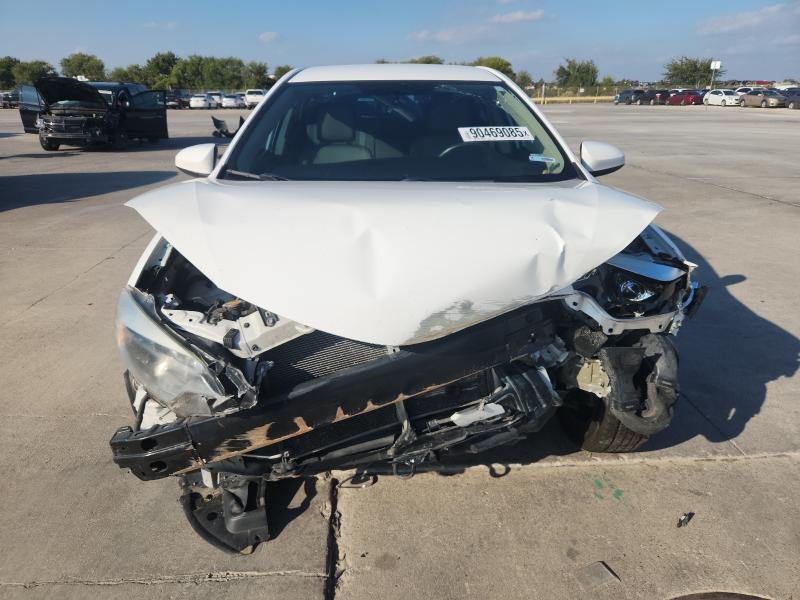 5YFBURHE5GP541644 - 2016 TOYOTA COROLLA L 白色 照片 5