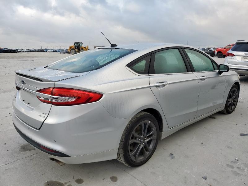 3FA6P0HDXJR240192 - 2018 FORD FUSION SE ვერცხლისფერი ფოტო 3