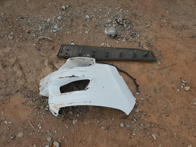 1C4PJLCB7HW540707 - 2017 JEEP CHEROKEE LATITUDE WHITE photo 13