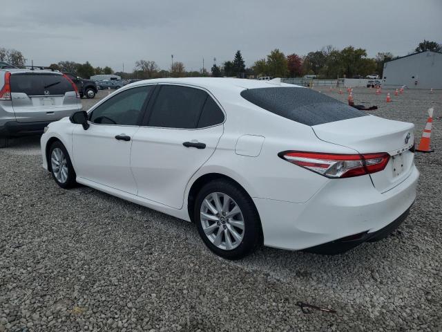 4T1B11HK1KU707889 - 2019 TOYOTA CAMRY L 白色 照片 2