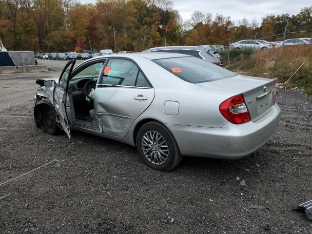 4T1BE32K33U136271 - 2003 TOYOTA CAMRY LE SILVER photo 2