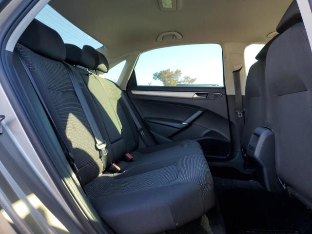 1VWAT7A33GC022237 - 2016 VOLKSWAGEN PASSAT S GOLD photo 10