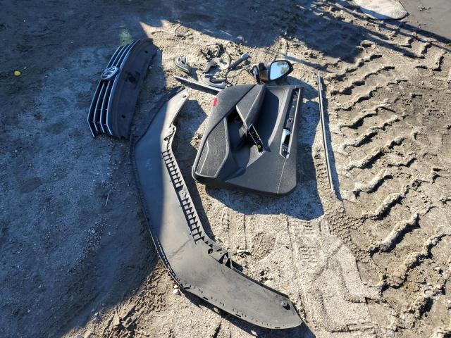 1VWAT7A33GC022237 - 2016 VOLKSWAGEN PASSAT S GOLD photo 12