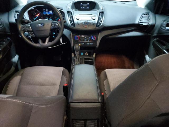 1FMCU0GD3JUC58772 - 2018 FORD ESCAPE SE Silber Foto 8