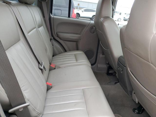 1J4GL48K96W151065 - 2006 JEEP LIBERTY SPORT TAN photo 11