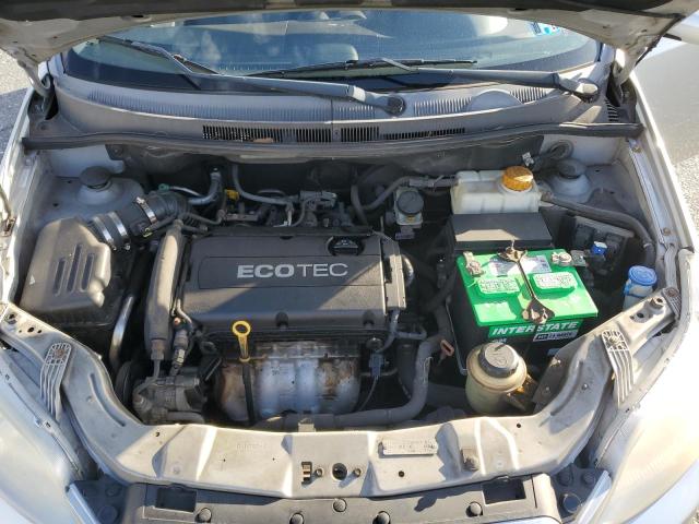 KL1TD6DE6BB156830 - 2011 CHEVROLET AVEO LS SILVER photo 11