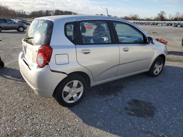 KL1TD6DE6BB156830 - 2011 CHEVROLET AVEO LS SILVER photo 3