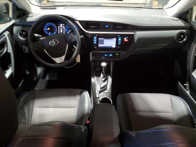 2T1BURHE2JC049855 - 2018 TOYOTA COROLLA L შავი ფოტო 8