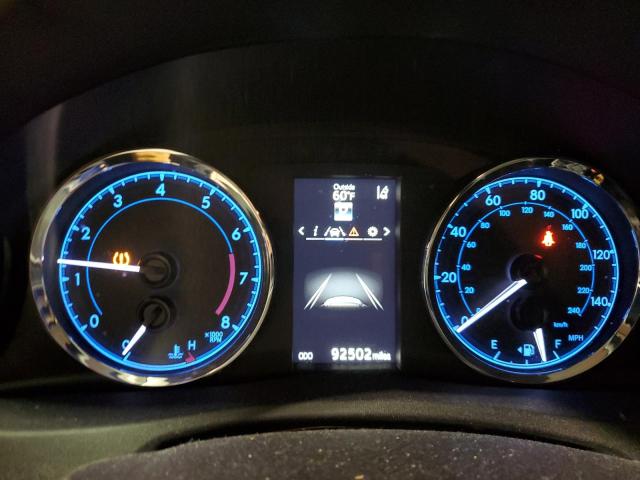 2T1BURHE2JC049855 - 2018 TOYOTA COROLLA L შავი ფოტო 9